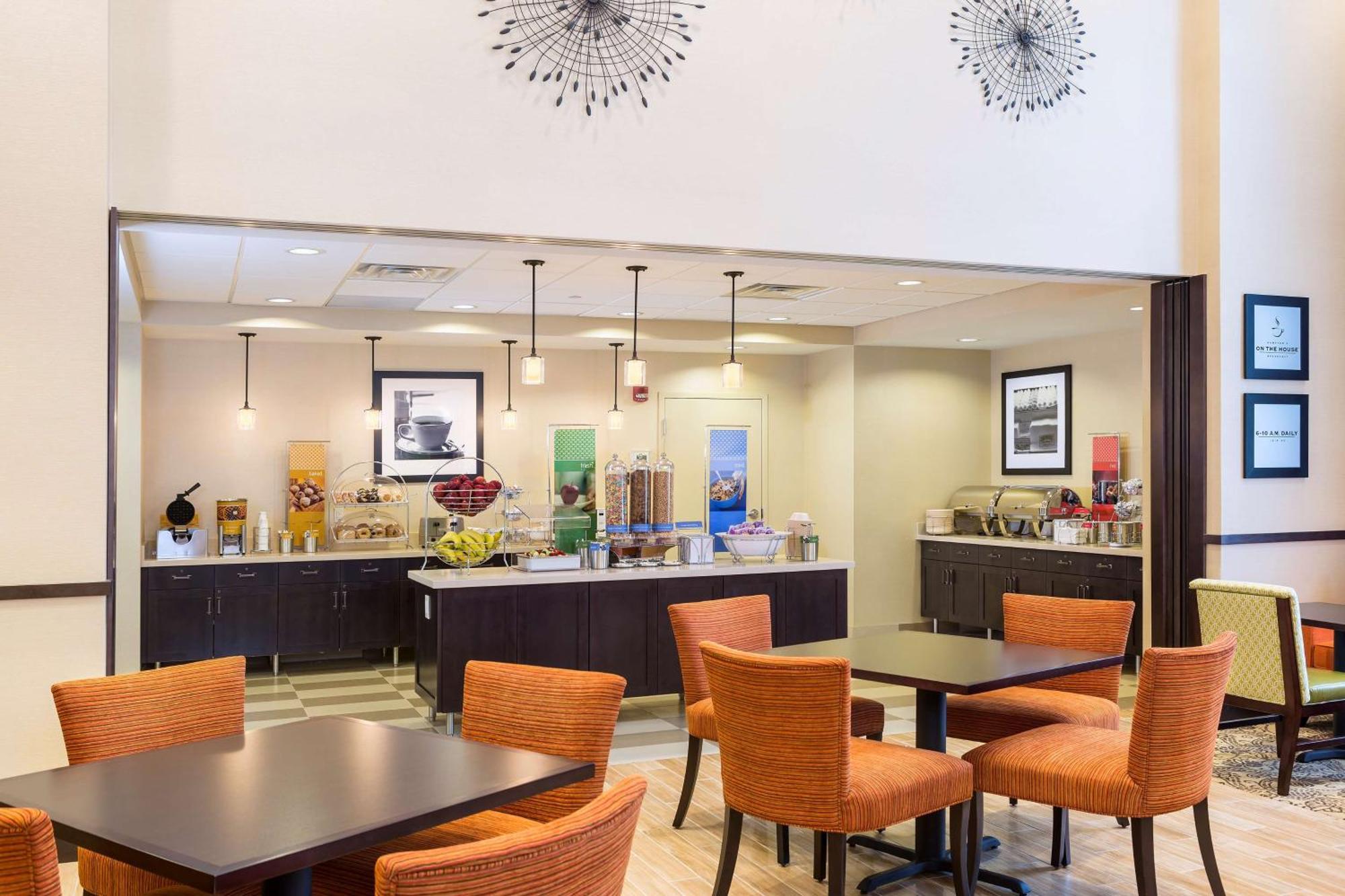 Hampton Inn & Suites Philadelphia Montgomeryville North Wales Zewnętrze zdjęcie